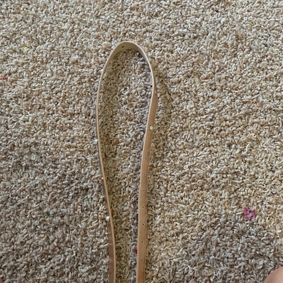 Girls belt - Picture 1 of 3